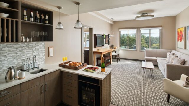 Epicurean-2017-Junior-Suite-Living-Room-Angle-Final-1-1024×662