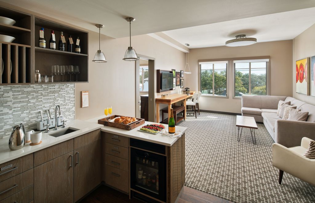 c640e0a6-96ee-47ab-95d2-a8523581abd6