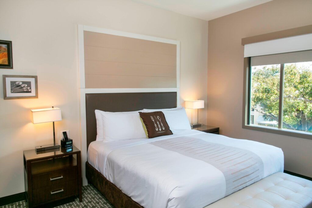 f4077497-895f-4273-bf6e-b76abf972d08